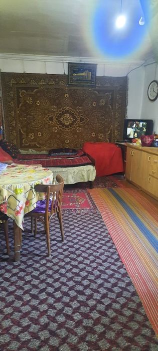 Продажа дома со двором