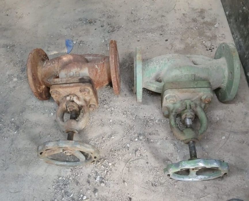 Robineti cu ventil din fontă industriali.
