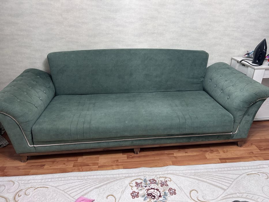 Продам диван раздвижной