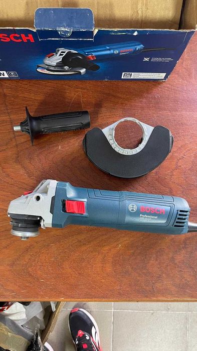 Polizor unghiular Bosch Professional GWS 12-125 (06013A6101)