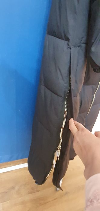 Зимний пуховик женский