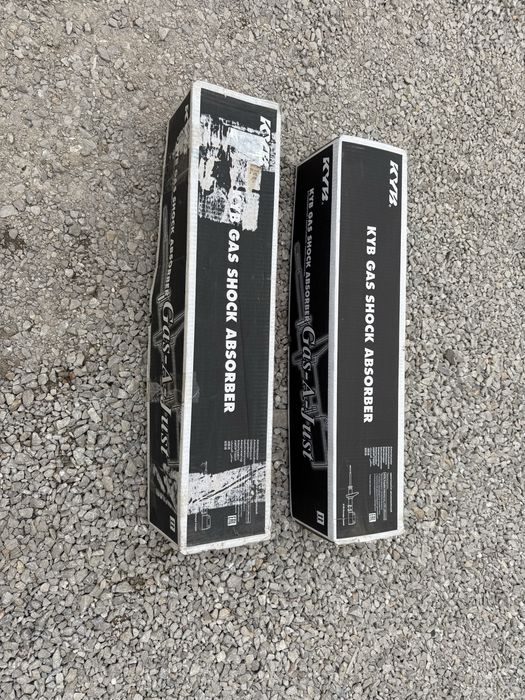 Нови амортисьори за Мерцедес 211