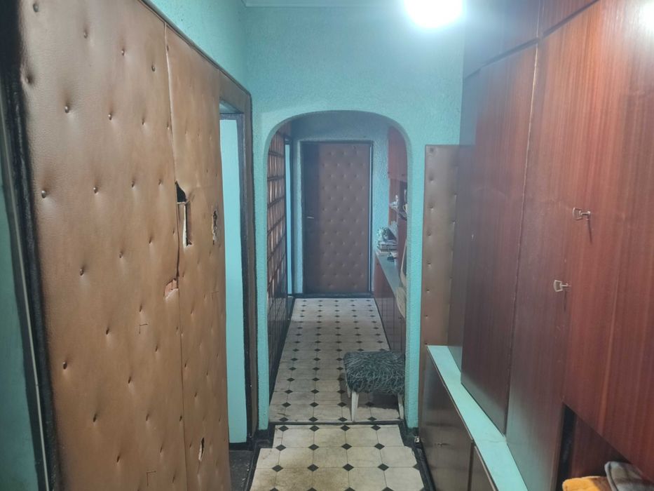 Продава се Двустаен апартамент в Търговище, Център - 68 кв.м за 825 €/кв.м - Снимка #6