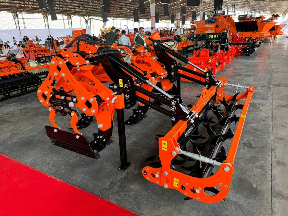 Глубокорыхлитель Чизель навесной