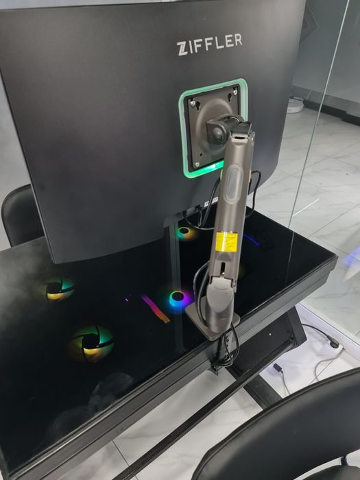 Настольный компьютер первый раз в Узбекистане