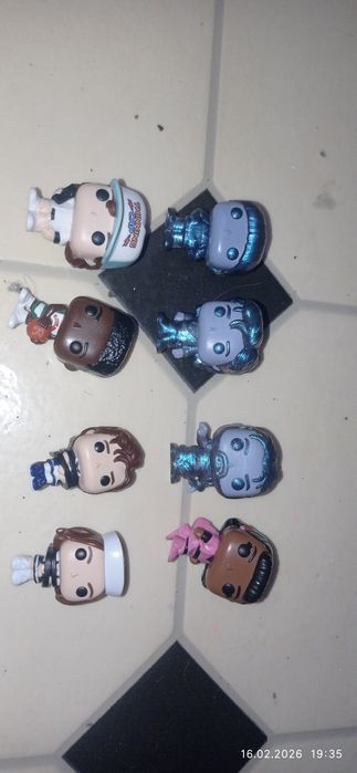 Продам фигурки осд киндер