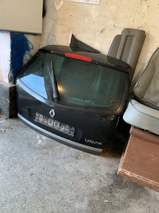 Рено лагуна 2.2/150коня