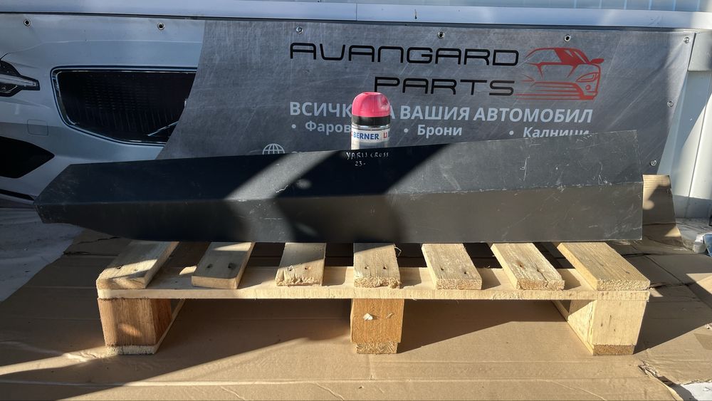 Декоративна лайстна на предна дясна врата Toyota Yaris Cross 2020-2023