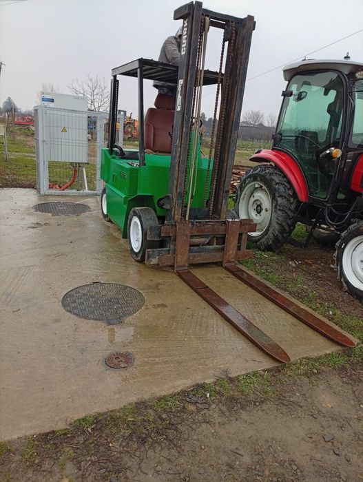 Stivuitor de vanzare