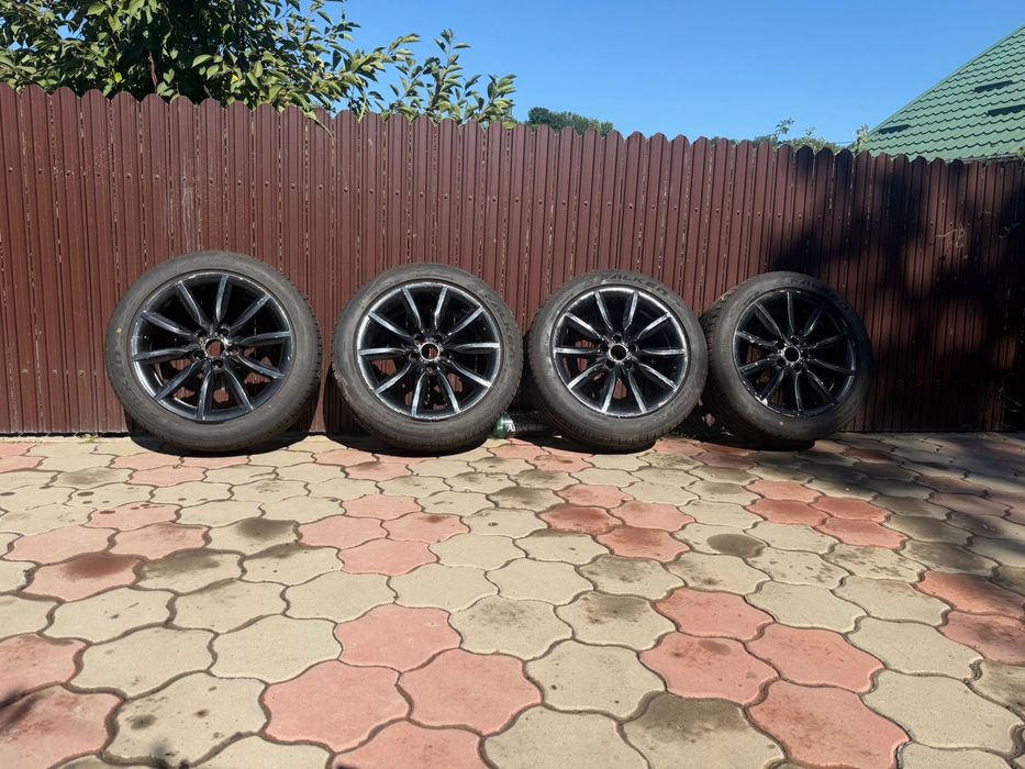 Vând set roți 245/45 R18 dot 2024,jantele sunt originale audi