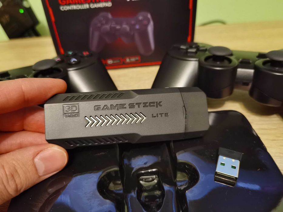 Универсална Игра GD10 X2 с 2 безжични контролера 64Gb памет