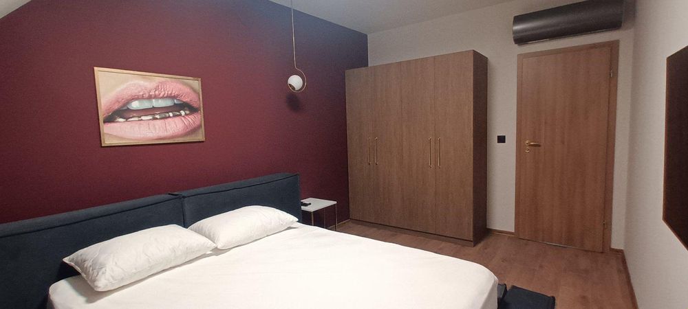 Дава се под наем Двустаен апартамент в Пловдив, Център - 65 кв.м за 750 € - Снимка #4