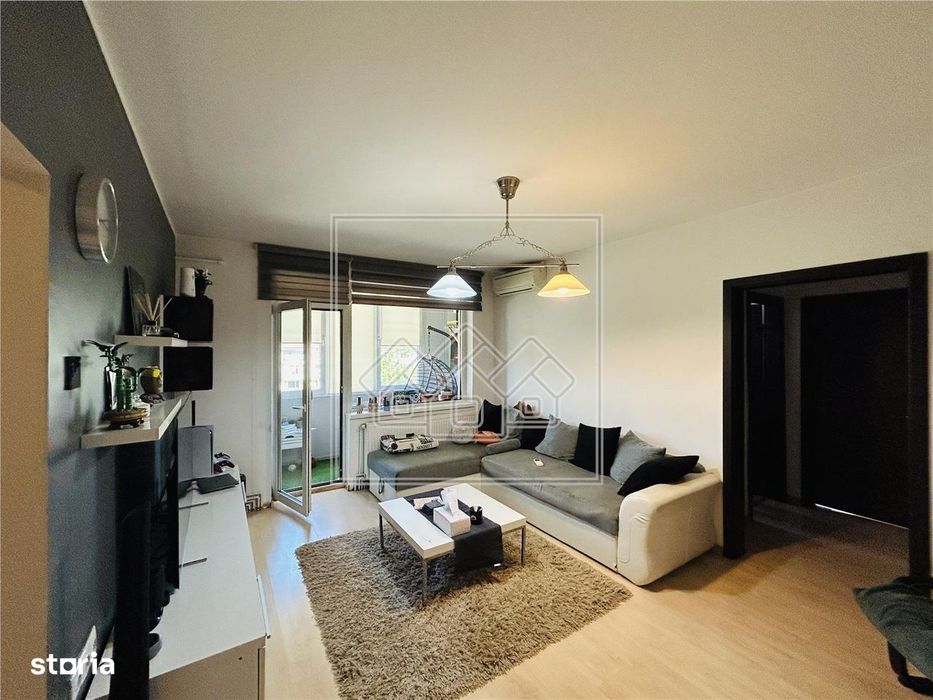 Ap modern, cu 2 camere, balcon - Zona Terezian