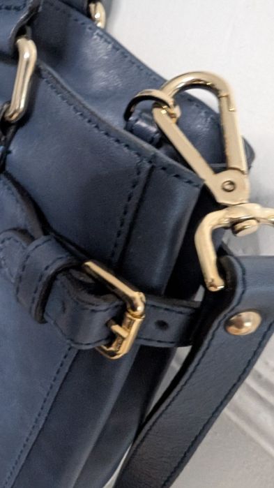 lautr'e chose geanta piele medie