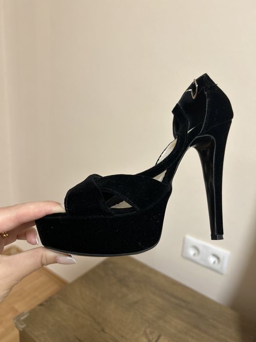 Sandale toc inalt si platforma