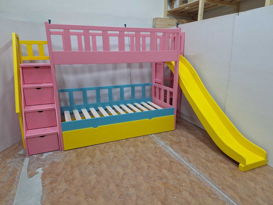 TRANSPORT GRATUIT.Pat supraetajat cu tobogan din lemn masiv.Cod 2515