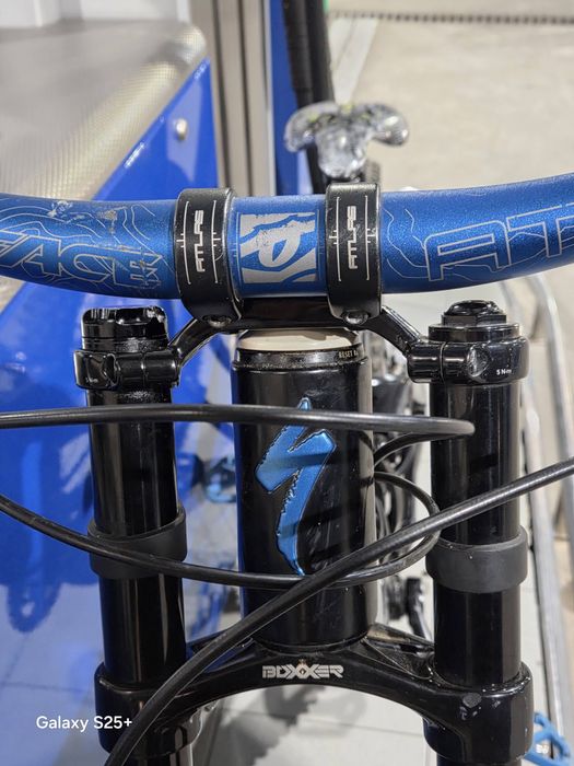 Specialized Demo 8  Black Series