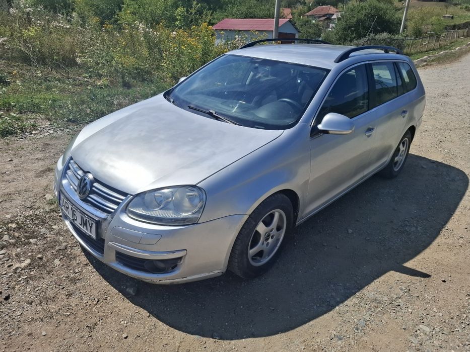 Vând sau schimb Golf 5