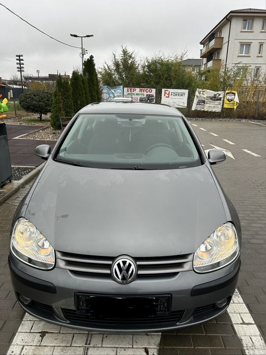 Vw golf 5 1.4 mpi 148xxx  km 1750 e fix