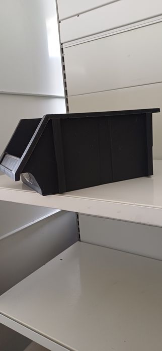 Продам лотки пластиковые