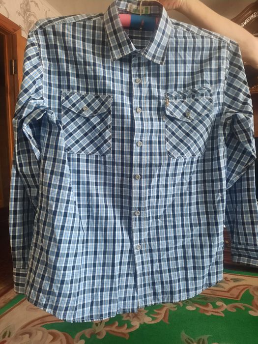 Продам мужские рубашки