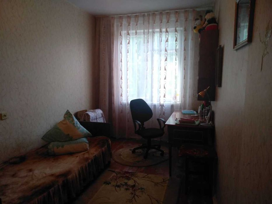 Продаю 3 х комнатную квартиру Навои 6 мкр, Sotiladi