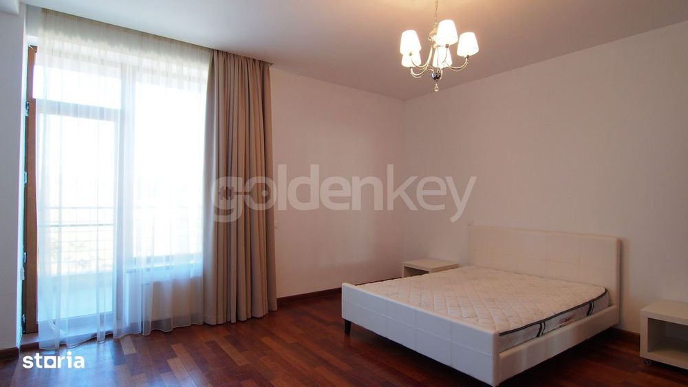 Apartament cu 4 camere si vedere panoramica spre lac