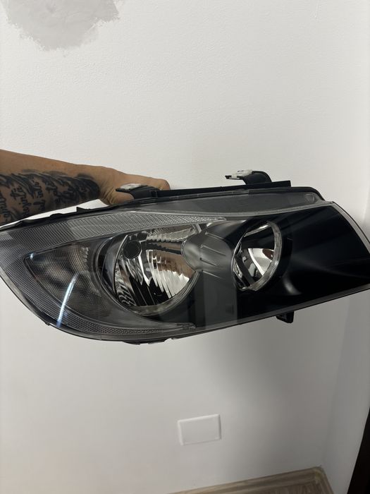 Faruri bmw e90 2008