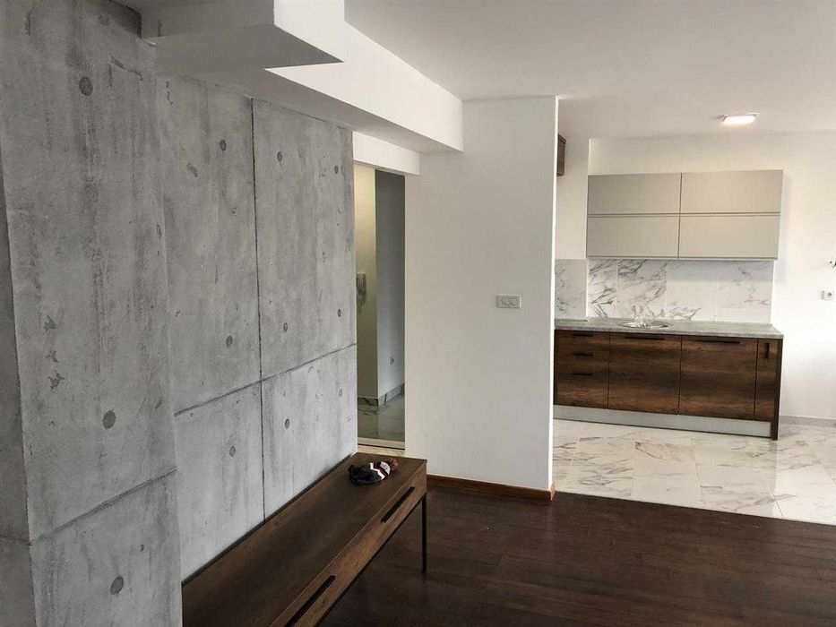 Дава се под наем Двустаен апартамент в Бургас, Лазур - 50 кв.м за 204 € - Снимка #1