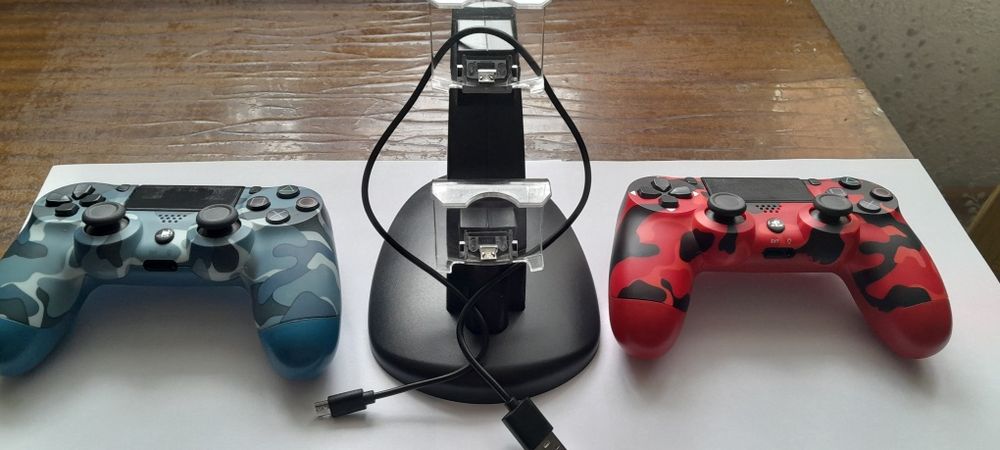 Продам 2 контролера и док-станция