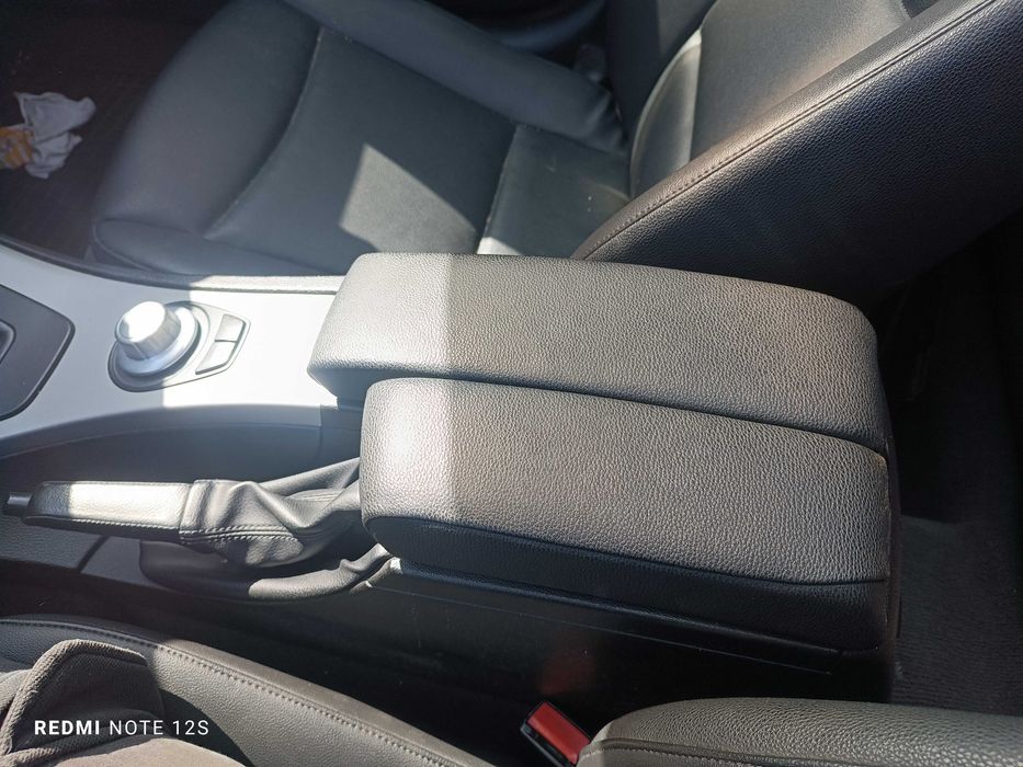 На части Bmw e91 320D 163кс Нави+кожа