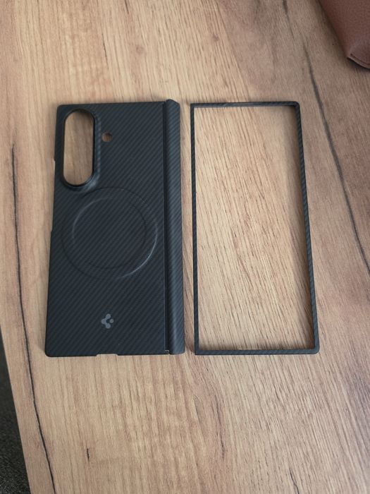 Husă Spigen Samsung Z fold 8 ultra