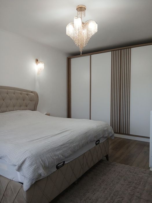 Vila 3 camere in Ștefănești, mobilata și utilată, teren 565 mp