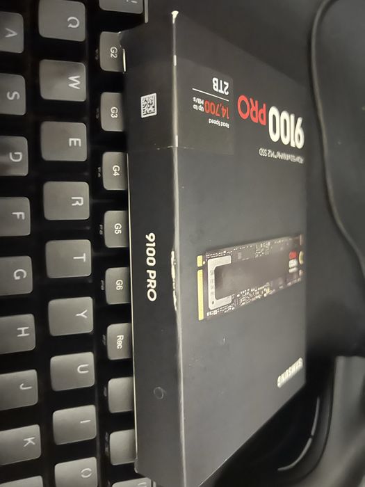 SSD samsung Nvme M2 PCIe 5.0 2TB 14700mb/s SIGILAT