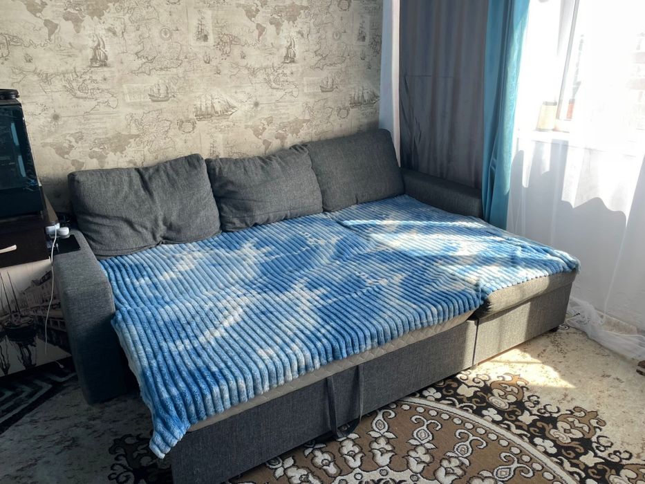 Диван Г образная,