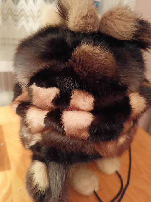 Детская норковая шапка