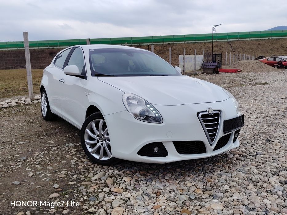 Alfa Romeo Giuletta 1.4 turbo benzina Euro5 an 2010  Climatronic Navi
