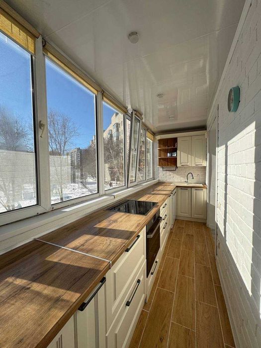 Продам 3 комнатну квартиру