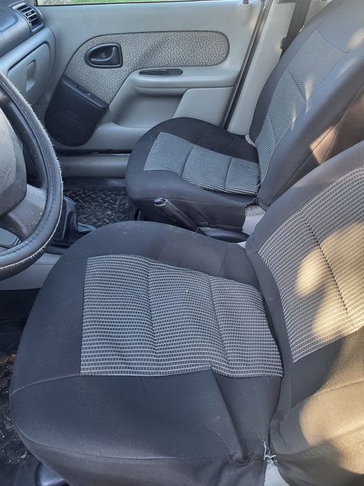 Vând Renault symbol 1.5dci