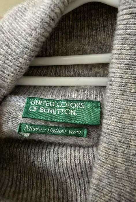 Свитер из шерсти