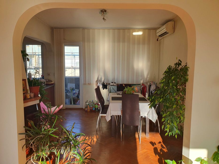 4ст+кухня,монолит,120кв.м.,ет.5,след осн.ремонт,Болницата