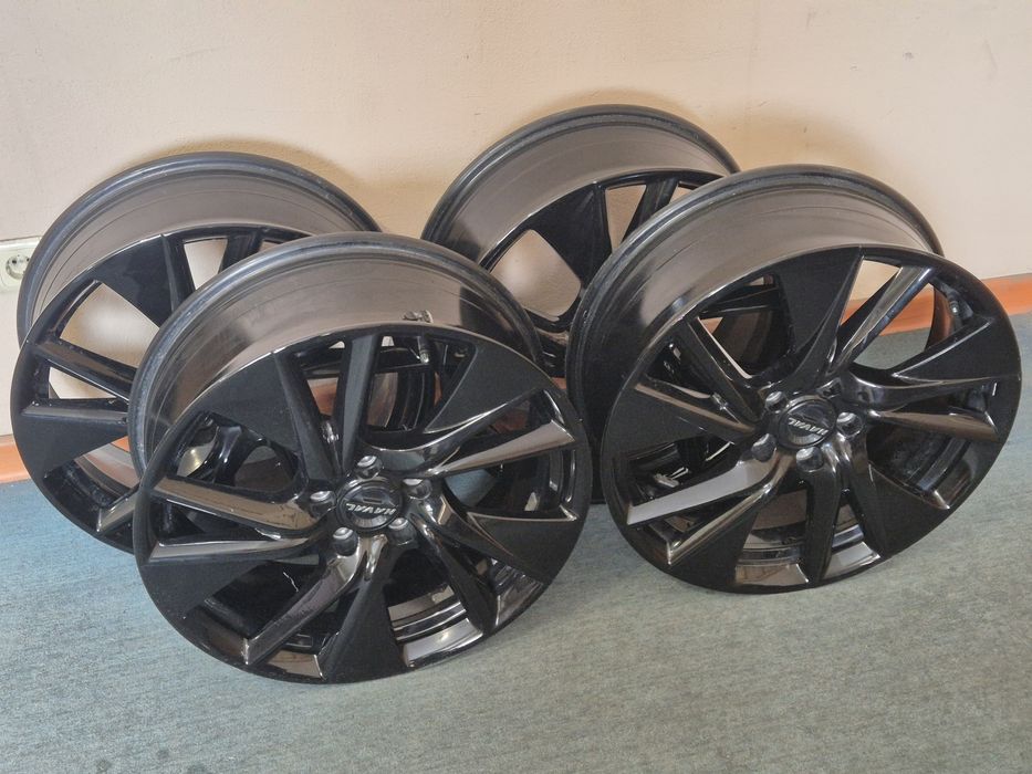 Диски  комплект с датчиками давления на R19