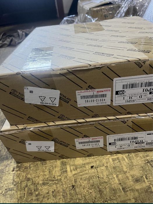 передние тормозные диски lexus LX570