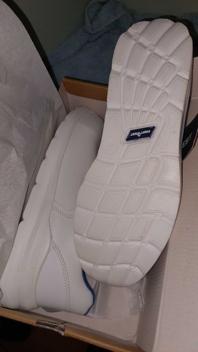 Работни обувки,кетъринг персонал