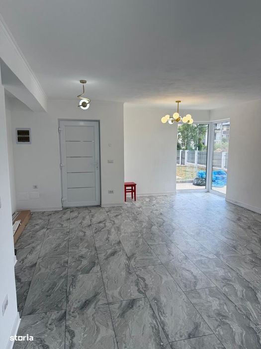 Casă modernă pe parter