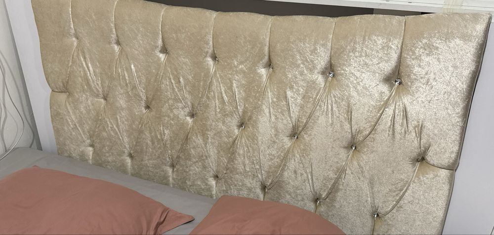 Спальний гарнитур