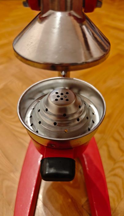 Професионална цитрус преса за нар черна Zokura Z100RD