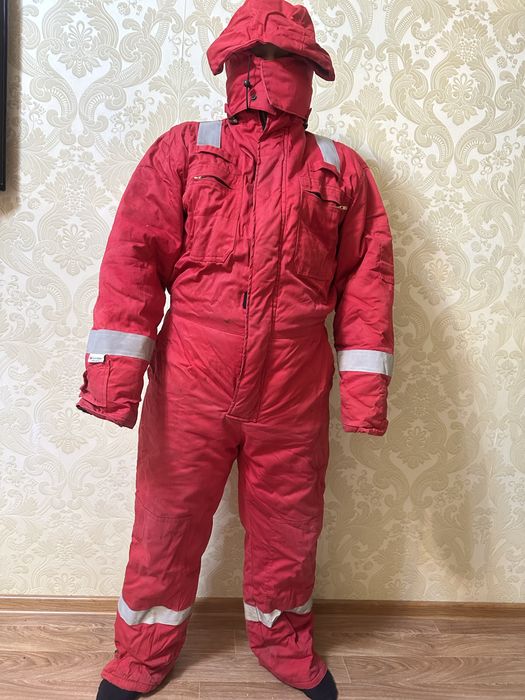 Продам зимний комбез