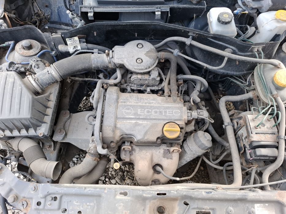 Vand Opel Corsa 1.2 benzina