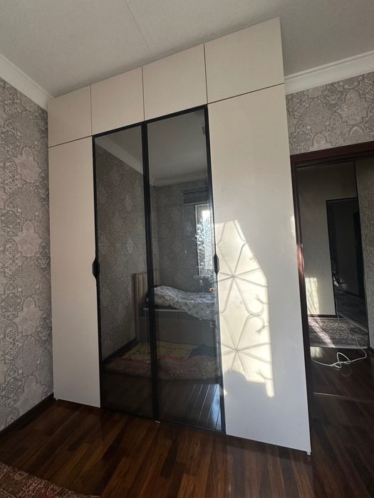 Шкаф для одежды потолочный